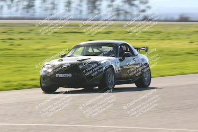 media/Feb-25-2024-CalClub SCCA (Sun) [[3c767ec4f8]]/Group 7/Race (Start Finish)/